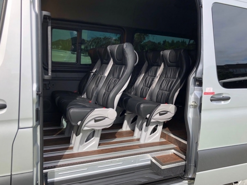 12 Seat Sprinter Executive (High Roof)