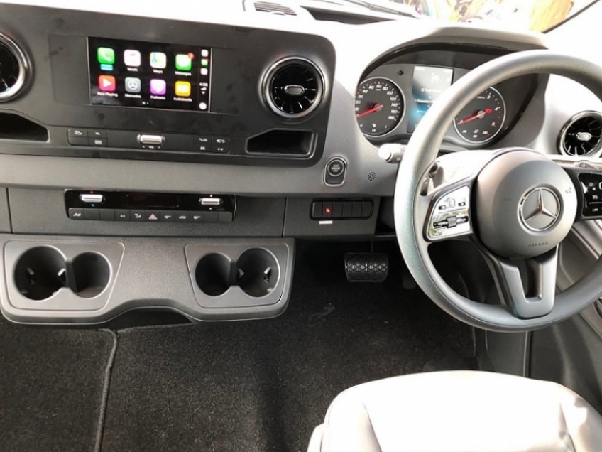 12 Seat Sprinter Executive (High Roof)